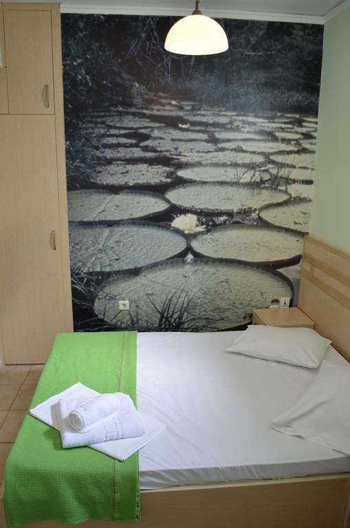 Fontana Rooms Mytilíni 객실 사진