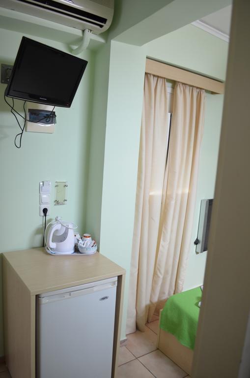 Fontana Rooms Mytilíni 객실 사진