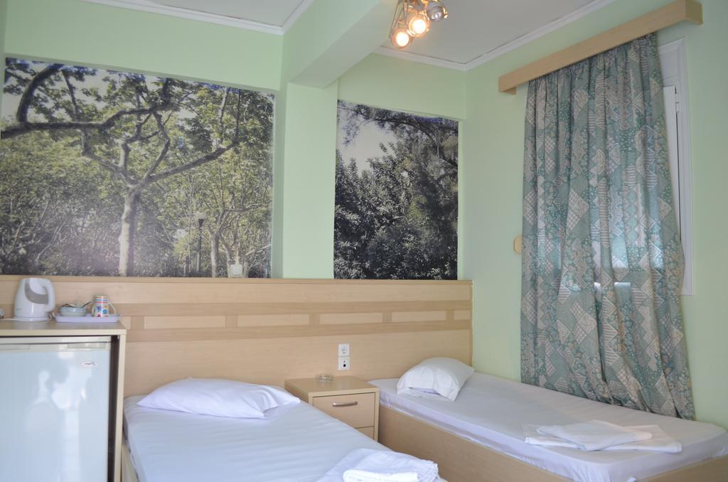 Fontana Rooms Mytilíni 객실 사진